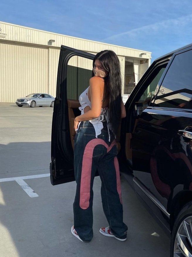 wetleafs's tweet image. I need a lot of western faces on my timeline. Pls help to rt this, thank you before &amp;lt;3 #openfollow