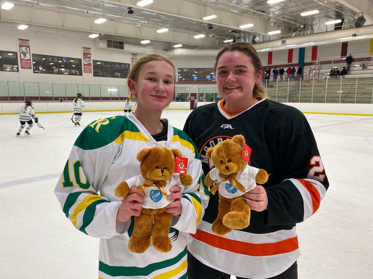 YouthHockeyHub's tweet photo. Danglefest 2021 - 15B
Moorhead > Cannon River (5-1)
Players of the Game
Moorhead's Lauren Cichos (1G/2A) and Cannon River's Megan Moore (1G)
#Danglefest21
#YHH https://t.co/XiyMU0Mvk1