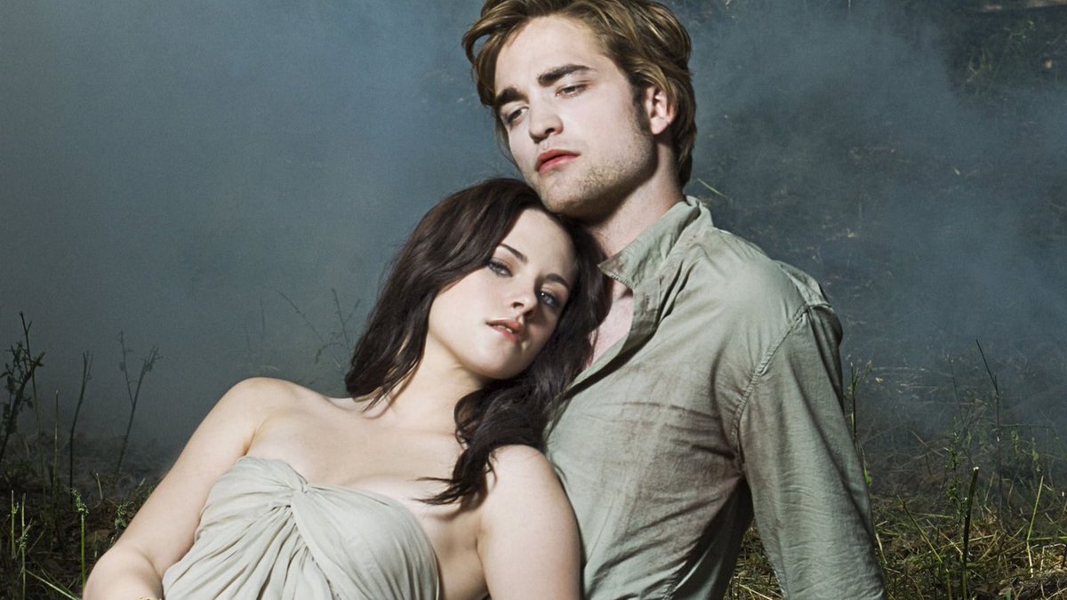twilightreborn's tweet photo. it’s 2022 yet i’m still stuck in 2008 https://t.co/mNHmdfUXI4
