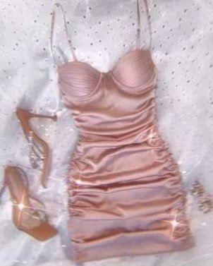 Gordasiempr3's tweet photo. El vestido que quiero usar// Lo que me lo impide https://t.co/CdBRdyL1MZ