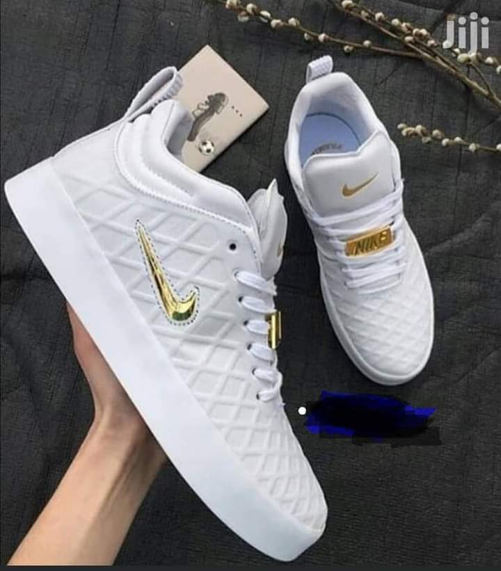 Posted because they are available &amp; affordable for u. Just inbox me with your size 0751824973.