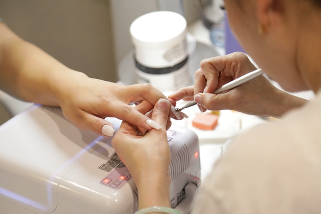 SlydeExpressB_'s tweet photo. 6 Care Tips To Know Before Getting Acrylic Nails To Make Them Last Longer Salon Privé Magazine 
https://t.co/NqYqbBG7H1 https://t.co/Va3XsxXajr