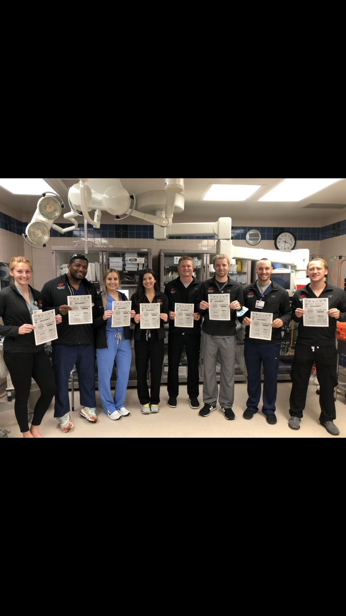 Okstate_EM_Res's tweet photo. ✨Happy New Year, from OSU EM residency to you! We wish you a happy and healthy New Year! #NewYear2022 https://t.co/iI9pacB4Rl