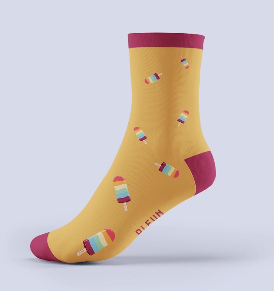 Hoe gaaf is dit!? Gisteravond startte de online presale van de Pleun’s Regenboogsokken op Regenboogijsje.nl/webshop binnen één avond werden meer dan 250 paar sokken besteld! De opbrengst gaat naar onze nieuwe  Stichting Voor Pleun voor onze dochter Pleun (7) met de ziekte Batten