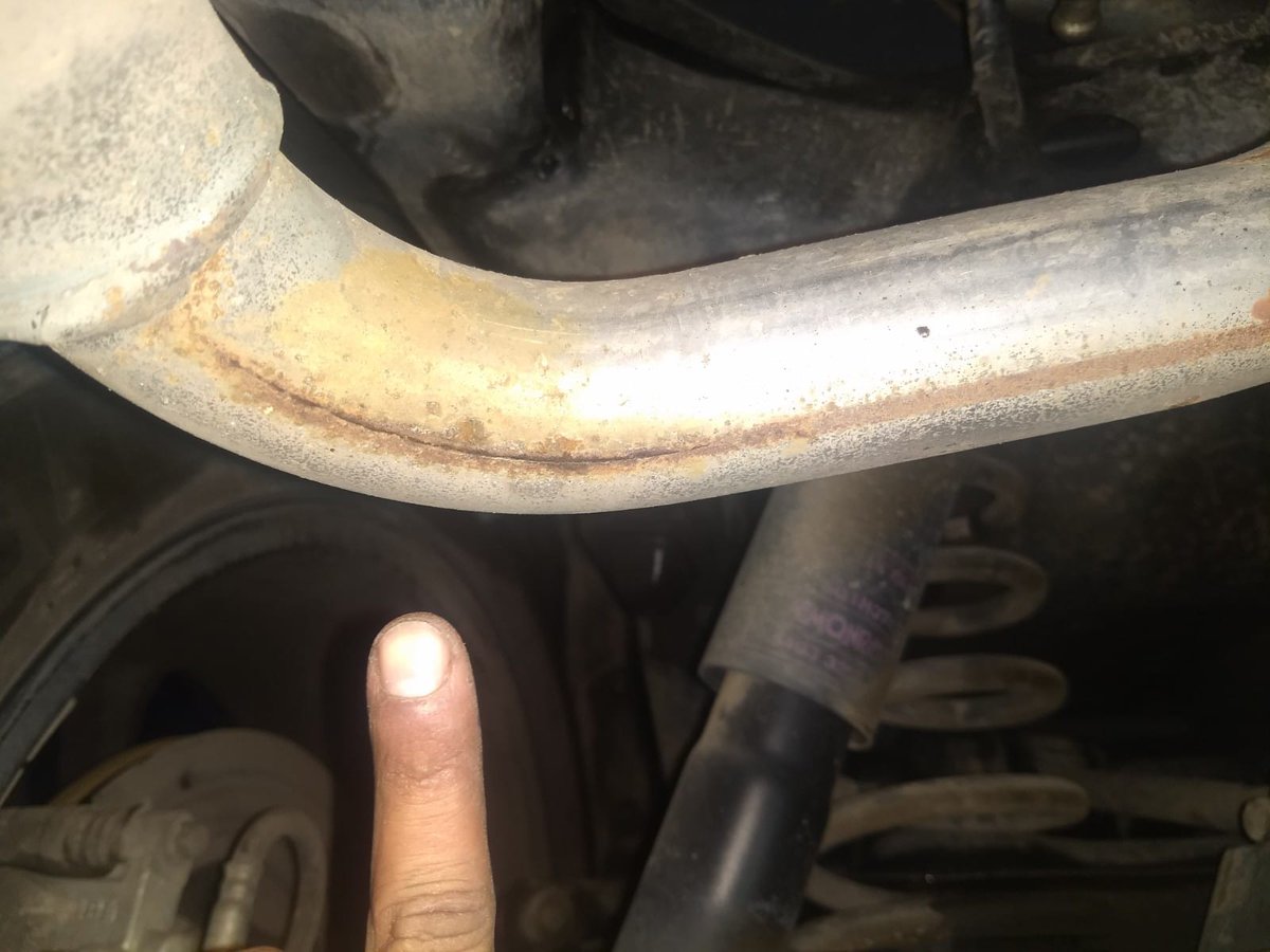 mpjpr00's tweet photo. Sir @RNTata2000 I m loyal customer used IndiGo CS, Zest &amp; presently using Nexon. In 25months (1 month after warranty period) my silencer got leaked due to poor quality and your Jaipur service team is blaming &amp; punishing customer for poor quality @GmDimple @TataMotors_Cars pl help https://t.co/Q8M29WT0wR