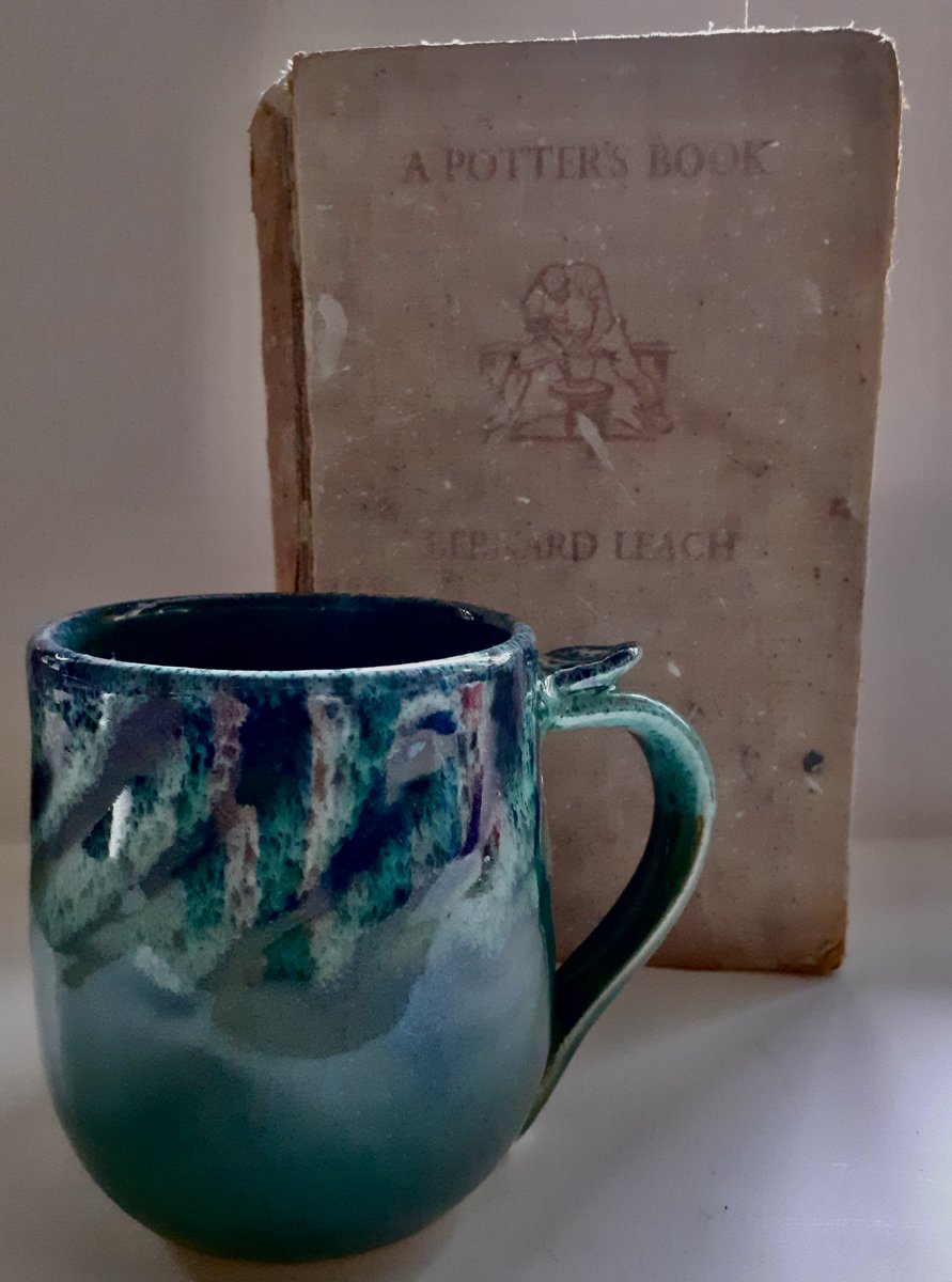 NMPottery's tweet photo. Happy New Year from North Marston Pottery!
Wishing for good things in 2022. https://t.co/oJkYzx8hi5