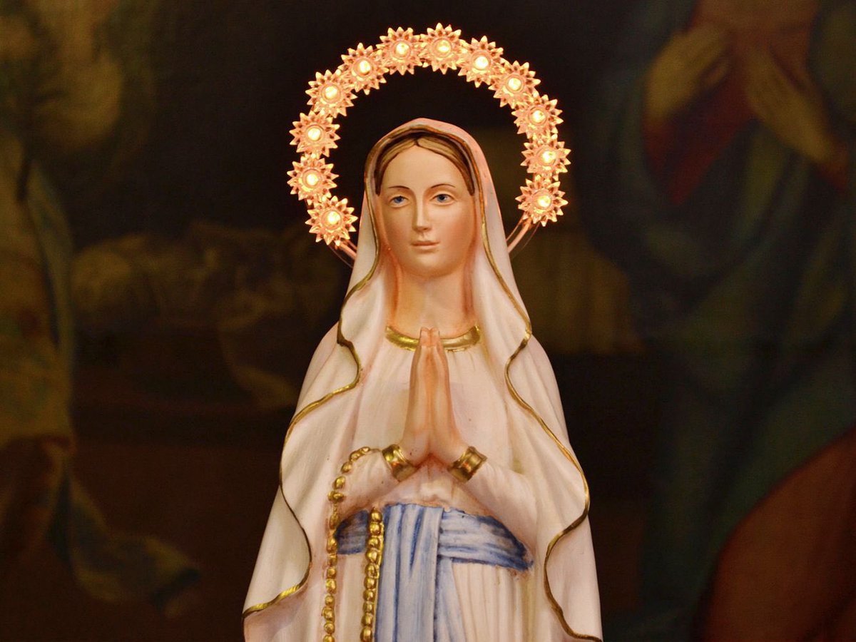 Is God on your list of New Year Resolutions?
Is He on the top of that list?

Today, is the Solemnity of Mary, the Holy Mother of God.

As we celebrate the start of a new year, let’s ask Mary to guide us, and support us as we strive to deepen our relationship with Jesus.