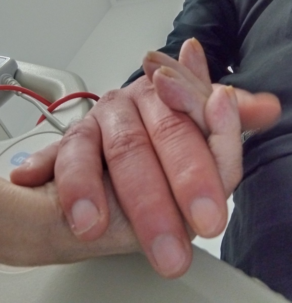 matances__ tweet media