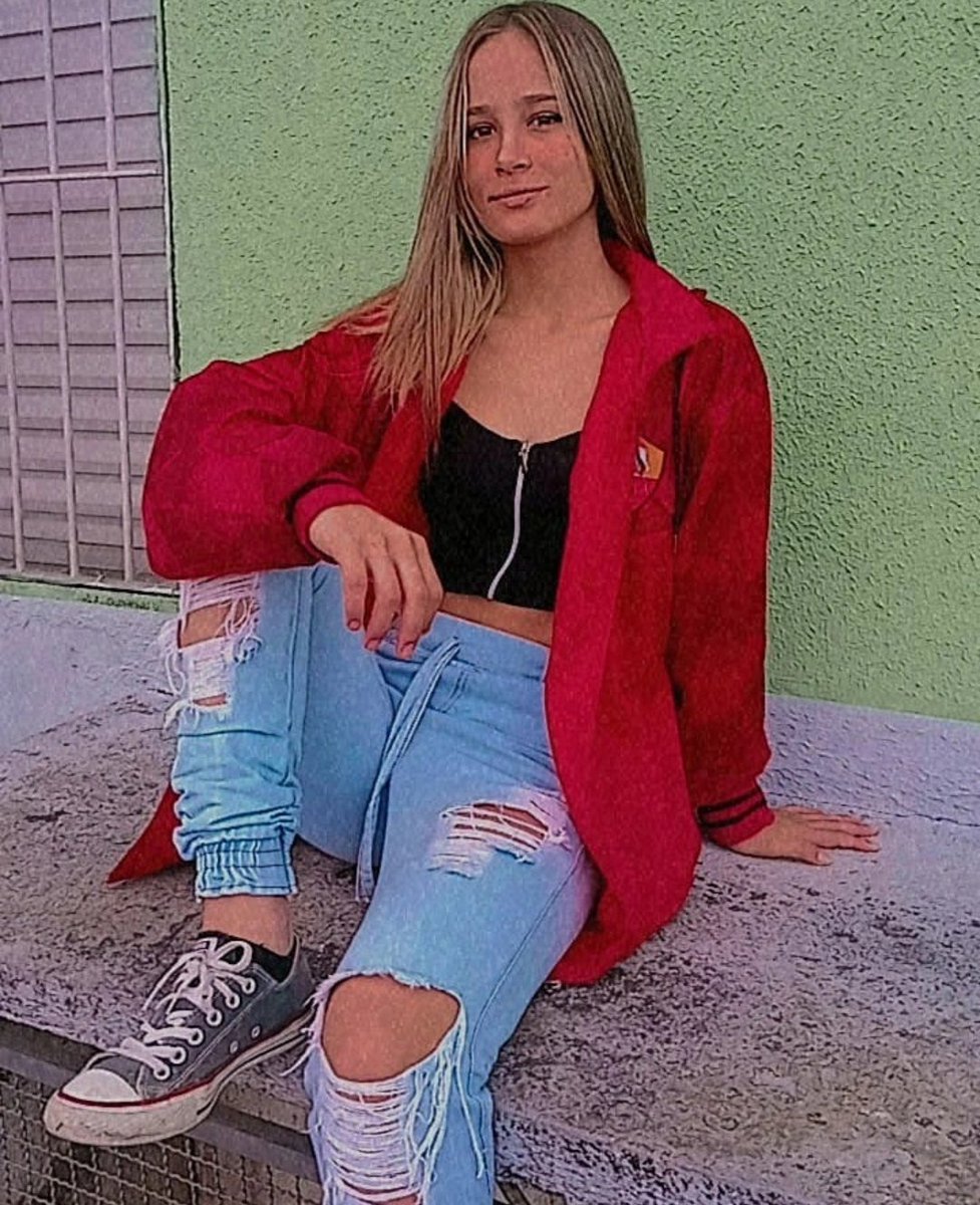 FertPricila's tweet photo. that girl🎮 
2022🍀 https://t.co/3x0IdKq9l0