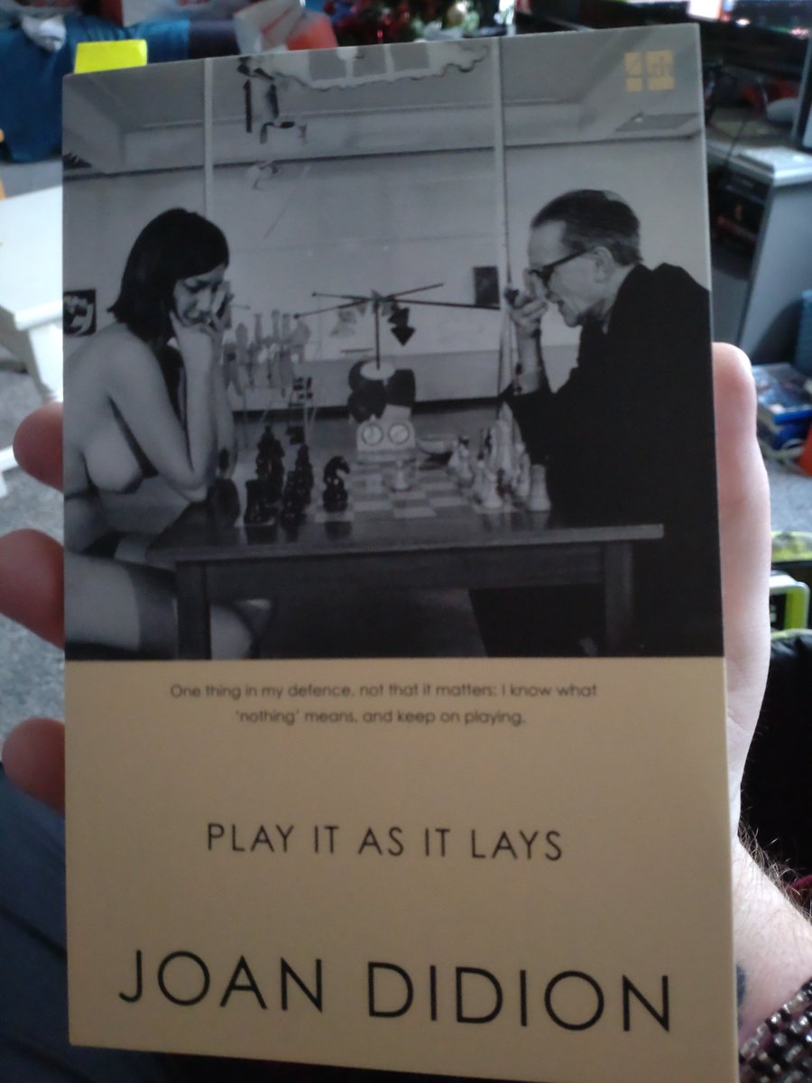 probablydrunk's tweet photo. #10PagesADay kicking off with this, read the first few pages and I love it already. https://t.co/5pgGr4ohqS