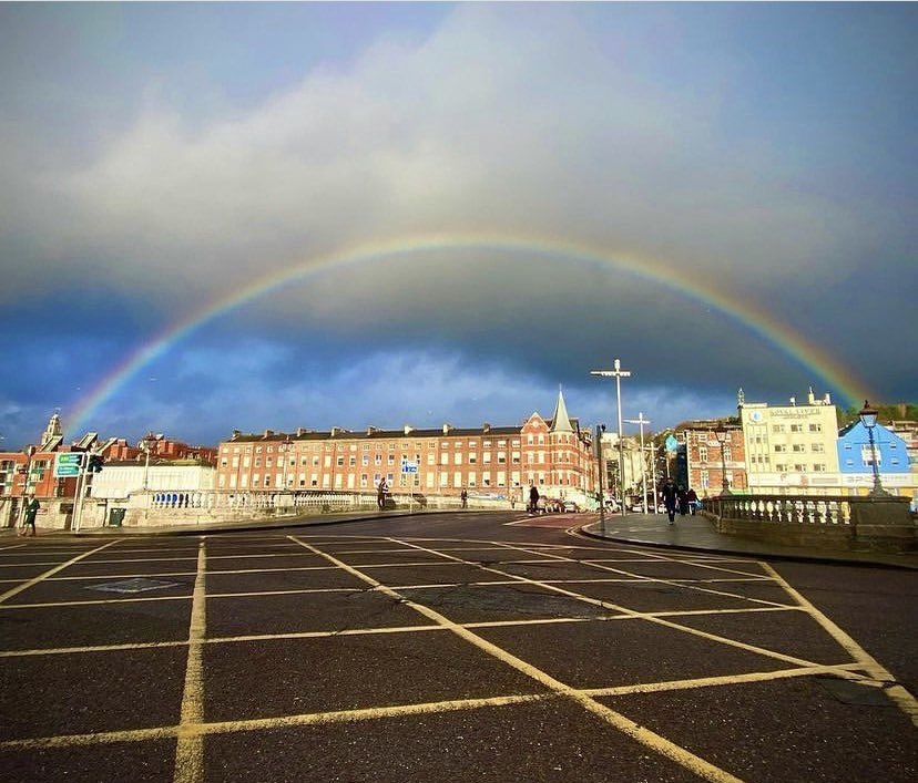 CorkEnglishColl's tweet photo. Happy New Year from all of us in Cork English College! 🙌🏻⠀
⠀
Here’s to 2022 🥂 ⠀

📸 austinzadventurez (IG)

#CorkEnglishCollege #HappyNewYear https://t.co/Cm06tqAFRh