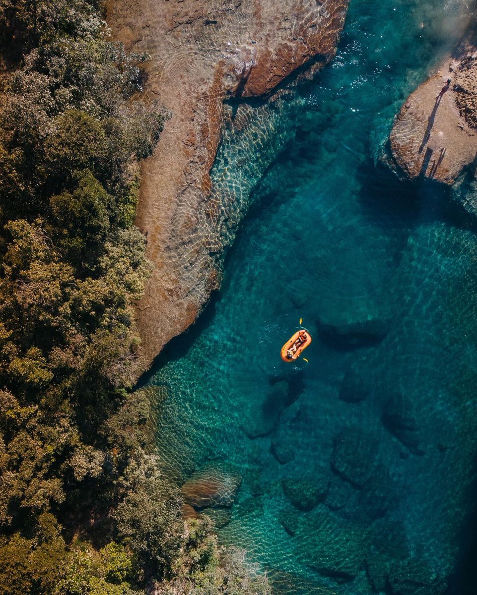 Log off and lime in. Go where the current takes you, and you shall find your paradise.
 📷: @josiahwaa 

#Corona_India #CoronaStudios #CoronaAmbassadors #Paradise #Meghalya