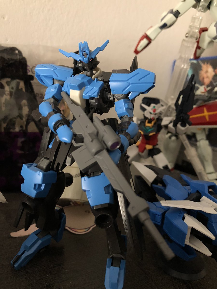protoscuro's tweet photo. first build of the year! I actually enjoyed it a lot, and can’t wait to build another IBO kit 🦾 any recommendations? #gunpla #gunplaphotography #gunplaspain https://t.co/dUGLywQ3Tw