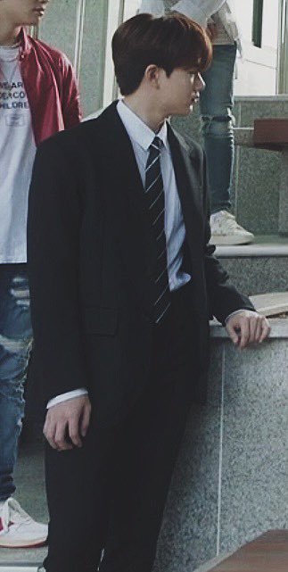 hanchiuwoo's tweet image. Kim Junkyu is so fiiiiiiineeeeee 🔥 #JUNKYU #TREASURE_WEB_DRAMA #TREASURE