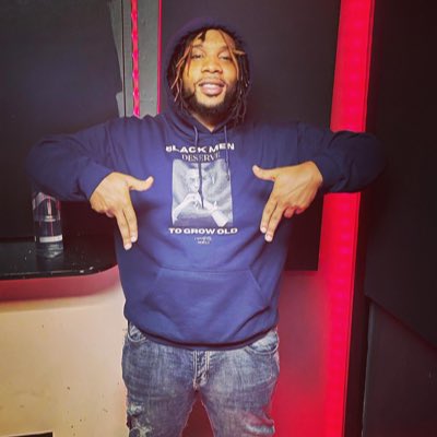 2REAL901's tweet image. Happy Holidaze! New Year New Goalz! Bring it ‘22! #2Real #2RealTheBest #NewProfilePic