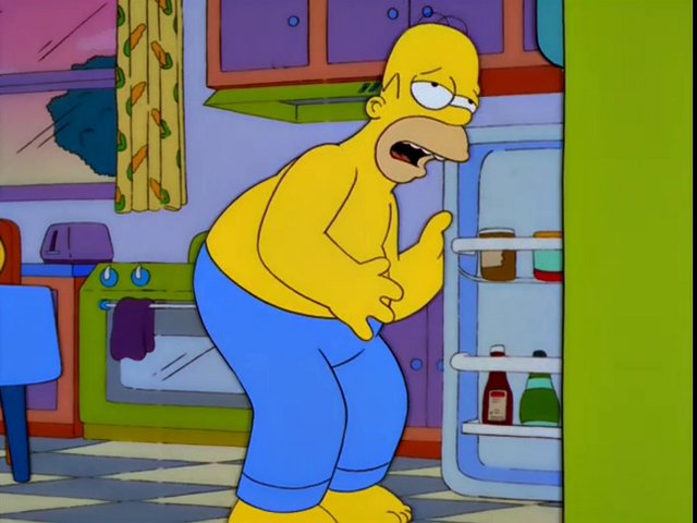Supertramp9713's tweet photo. Uff no voy a volver a comer pesado en mucho tiempo... ¡Uuuuuh! ¡Lasaña de anoche! https://t.co/9YUQRHf3DR