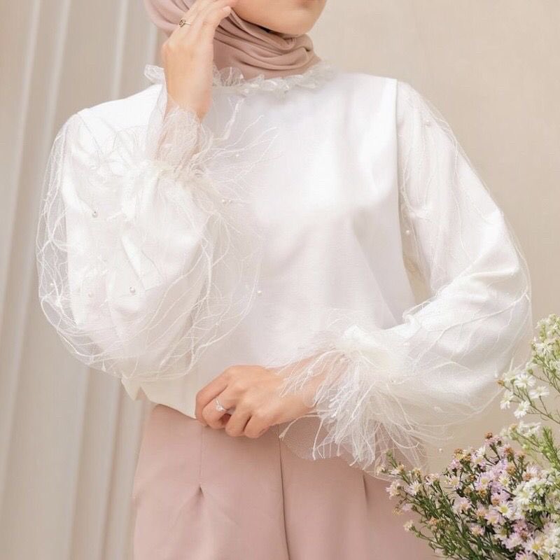 barangshopee_'s tweet photo. Rekomendasi Blouse Putih wanita yang memiliki rating tinggi dengan harga terbaik
                        - Utas - https://t.co/zAHoHwEjqk