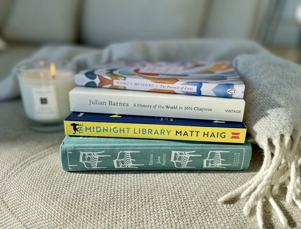 mptonnesen's tweet photo. Happy New Year, lovely peeps 🥳 
Hope you’re having a great start to it!
Do you have any #bookish resolutions?
What will be your first read of 2022?
Mine is #TheMidnightLibrary.
May you have a fabulous year of bookish and real life #adventures!
📚🍾
#tbr #amreading #booklover https://t.co/6v14Y2KqQE