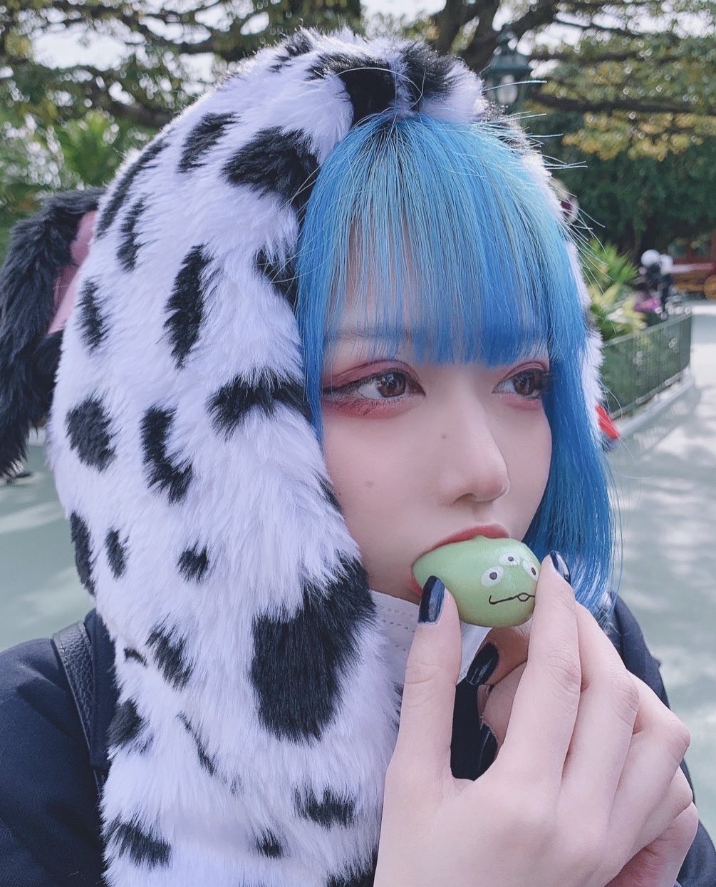 藍月ノエル Mcl アイドル がよくやってるやつ 1mmでもいいなと思ったらいいね じどり晒すとフォロワー増えるって聞いたんですが アイドル 夢咲くア ラ カルト Mcl 制服ディズニー 派手髪 メイク好きさんと繋がりたい 自撮り界隈さんと繋がり