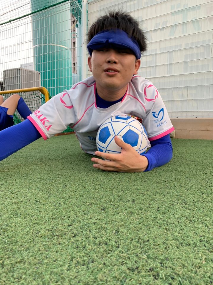 daibans_osaka's tweet photo. 謹賀新年
今年も、関西で暴れていきまっせ💕
いっぱい繋がっていきましょう。
本年も何卒よろしくお願い致します。
2022年元旦
#daibans
#大阪ダイバンズ
#5人制サッカー
#パラスポ
#ストロングスタイル https://t.co/d3OUB57DjJ