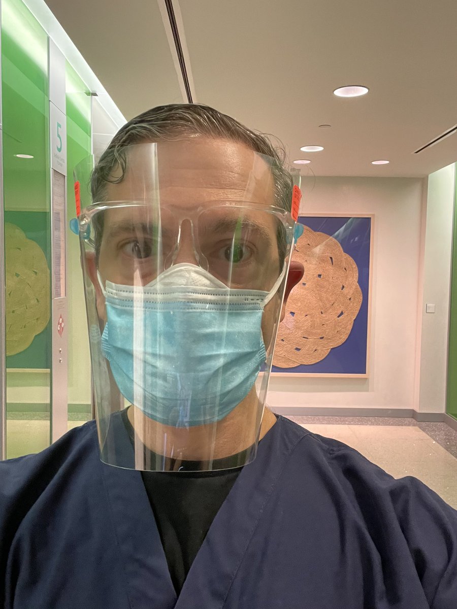 panagis21's tweet photo. Many of us are starting the year by caring for patients 💪 

But remember 😊 saving lives during the pandemic is not exclusive to doctors and nurses.

Face mask, vaccinate, and promote science and health 🤗 
Virtue in 2022. https://t.co/z3Ew2t6ITI
