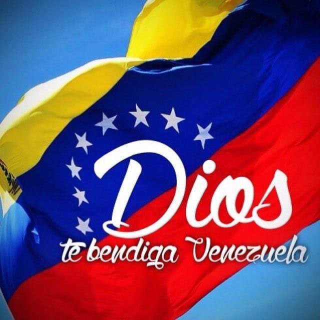 Feliz Amanecer 🌟
Bienvenido 2022 🇻🇪♥️🤗