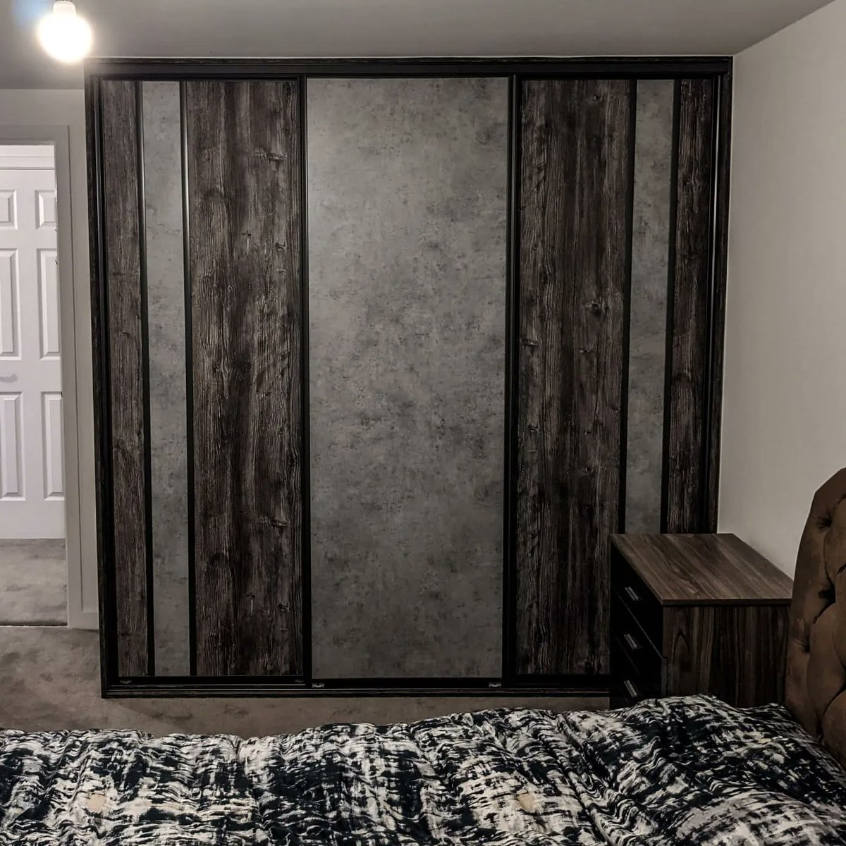 Universal Interiors tweet media