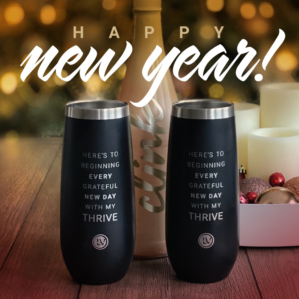 thrive_bylevel's tweet image. HAPPY 2022 TO YOU, THRIVER! ✨ Are you ready for the best &amp;amp; healthiest year of your life? IT. STARTS. NOW!