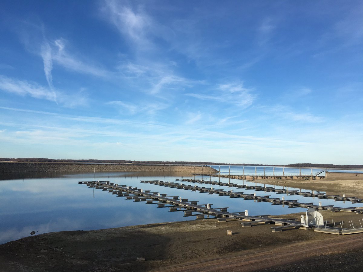G27Marco's tweet photo. Notre #lac de la #foretdorient #aube #champagne un premier janvier , sans vent , 15 degrés! Vous avez dit #hiver?! https://t.co/cNkAdHMDHl