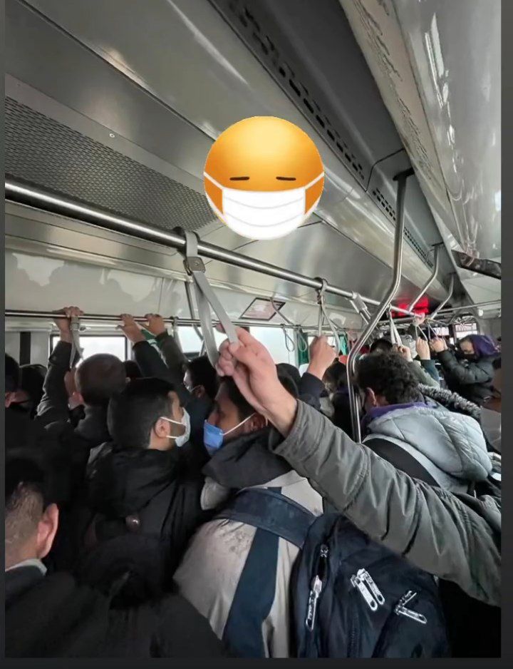 Covid olmak istemiyoruz artık sesimizi duyun 
<a href="/serdararda/">Prof. Dr. İrfan Serdar Arda</a> <a href="/alialemdaroglu_/">ALİ ALEMDAROĞLU</a> 
#OmicronVarsaÖğrencilerYok #OmicronVarsaÖğrencilerYok