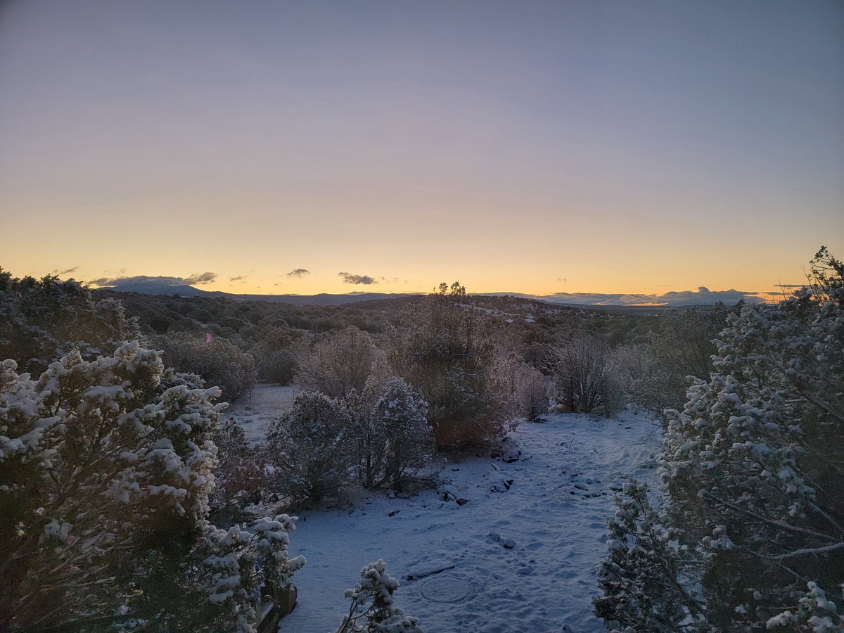 TheOnlyJDN's tweet image. Happy New Year. Truly a clean start with fresh snow.