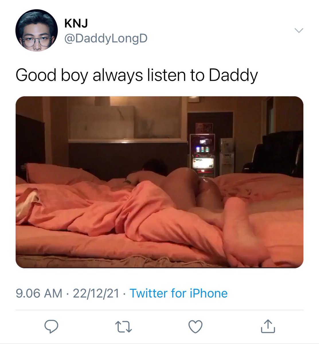 jioon_'s tweet photo. Namjin nsfw au 🔞

-just a teaser-

Nantikan di layar handphone jadul kita semua. Soon. https://t.co/famusSxtbi