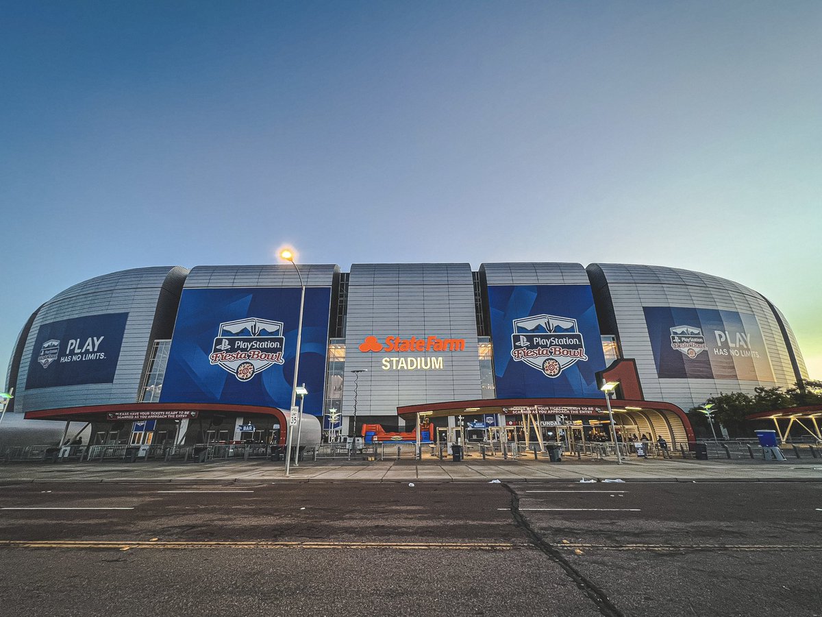 The Fighting Irish tweet media