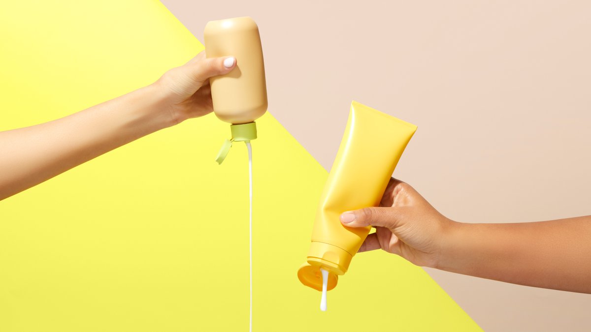 In the U.S., 50% of skincare users expect their skincare routine to protect them from the sun.

CleanScreen™ Z60SF easily offers safer non-whitening broad UV protection without silicones — for any product.

Start 2022 with the best mineral dispersion: hubs.ly/Q0117FJV0