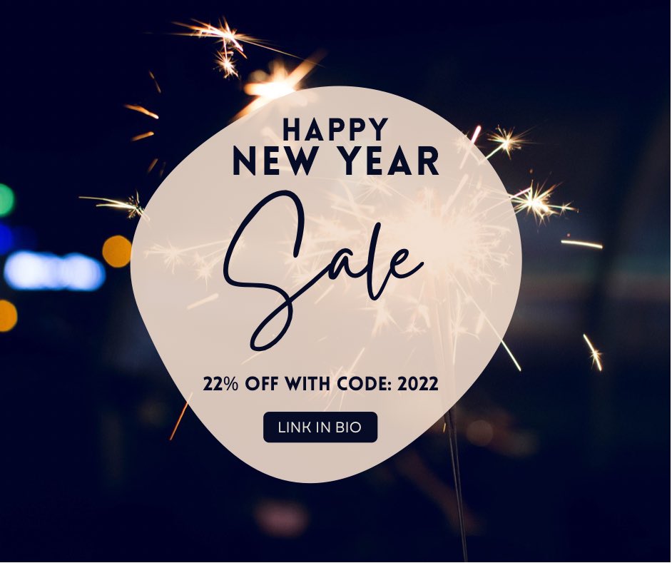 TeesCarpet's tweet photo. Happy New Year Everyone! 

Tee's Carpet Cleaning Service &amp; More is kicking off the year with a SALE! 

22% off of ALL BOOKINGS made by the end of the day today 🚗

USE CODE: 2022 at checkout !

https://t.co/UdpSsd2J8I https://t.co/eWjrqPFeA5