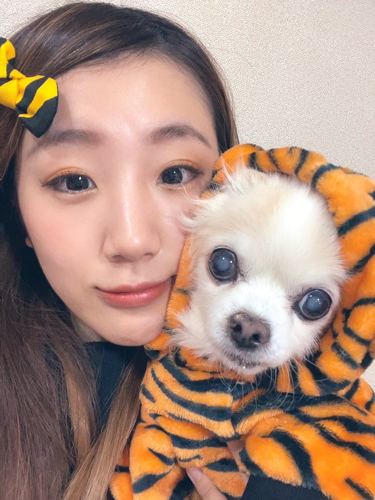 chikachuu1002's tweet photo. あけおめ🐯🤍皆様今年も宜しくです https://t.co/PSNH6RR8zH