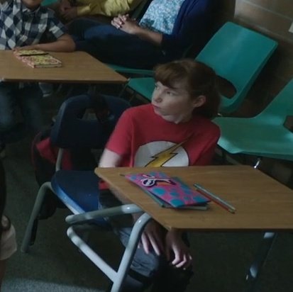 DCVers0's tweet photo. Referência ao Flash no novo trailer de #Peacemaker https://t.co/841XTgQ4Ul