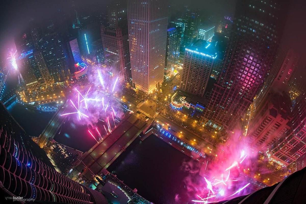 I had several cameras operating from different locations last night battling the thick fog for <a href="/nyeblast/">Chicago's NYE Blast!</a> in Chicago.  The sound of the crowd was awesome.  Cheers to 2022. #chicago #news #NewYear2022