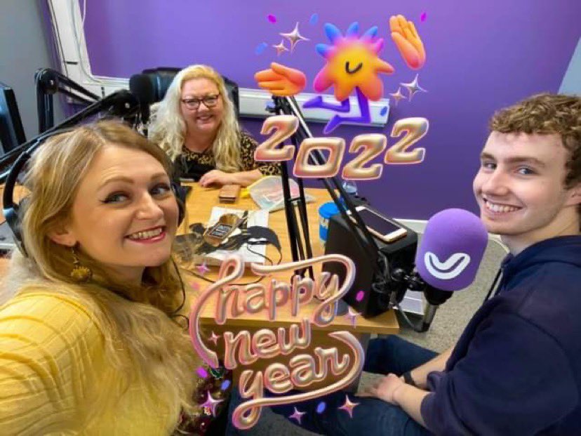Natalieeaglen's tweet photo. I’m back on the radio today 2-4 on @JorvikRadio with the amazing will and @McguiganSam on 94.8fm for a New Year’s Day special #localradio #HappyNewYear https://t.co/Hn1zzKinPK