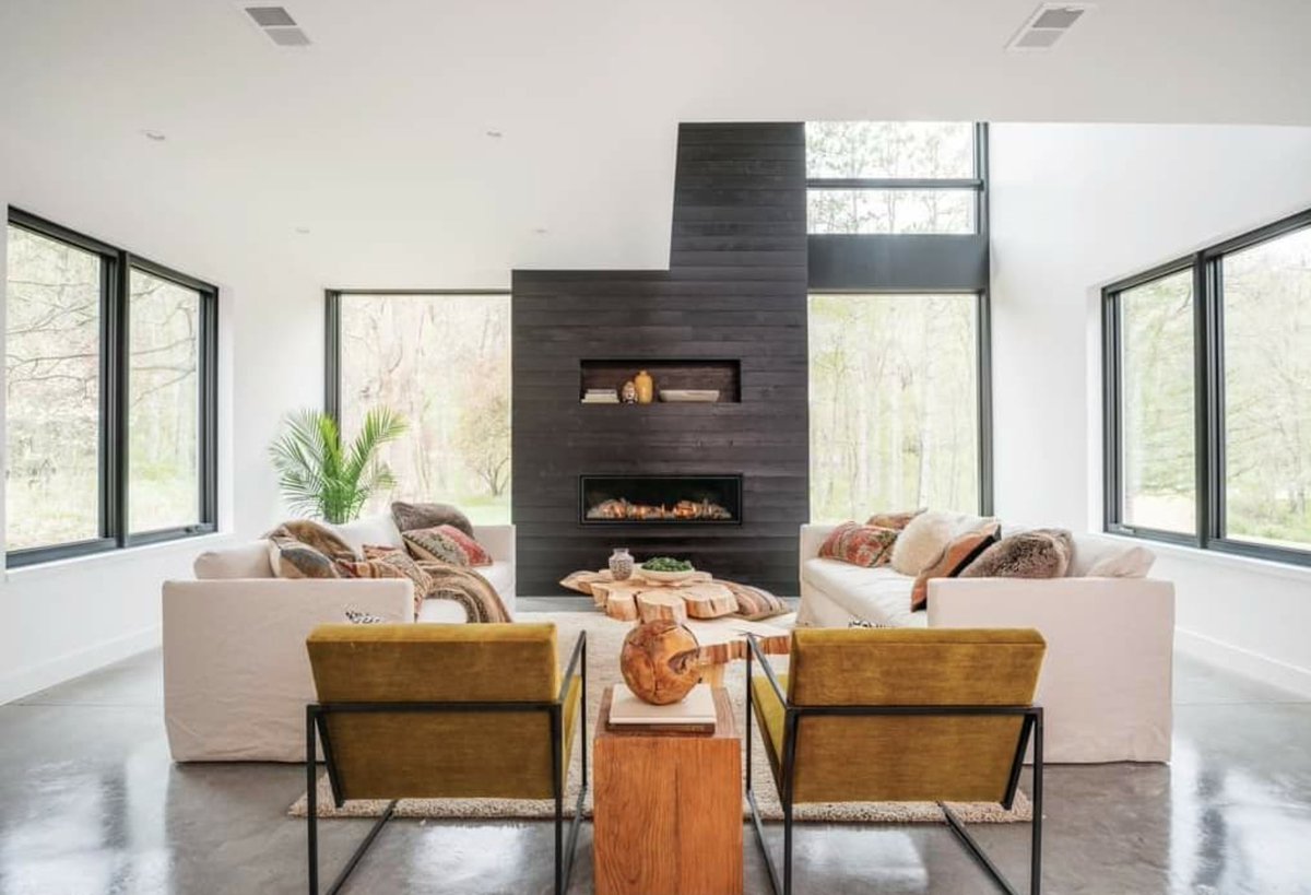 Extremepanel's tweet photo. Happy New Year! 🎉
.
Thank you to our Extreme Panel Technologies' customers, partners, and employees for making 2021 an incredible year. Let's reflect on an amazing project from this past year - the 2021 Modern Idea Barnhouse designed by @ThisOldHouse and @DIYMatthews! 😍 https://t.co/90MlnQS5Di