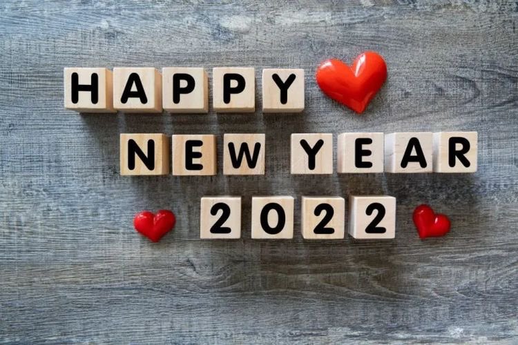 Emmab770's tweet photo. happy new year folks,may this year open a new chapter of success and greatness in our lives..🎊🎊🎊🎁🎁🎄🎄🥳🥳 https://t.co/y15Ds99Wc9