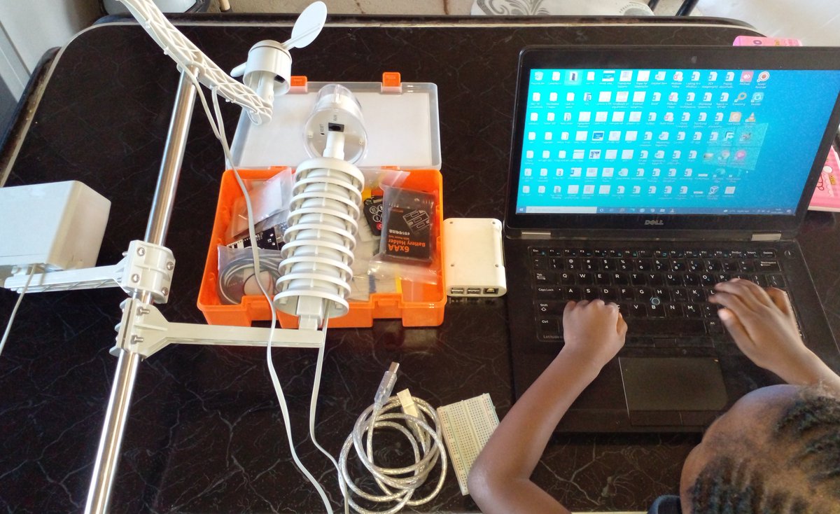 Farming Couple 🇿🇼 tweet media