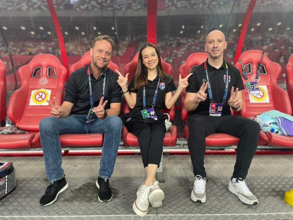 tannene43's tweet photo. ไอเลิฟฟ🎉🇹🇭 #บอลไทย https://t.co/nd6vPOKA97