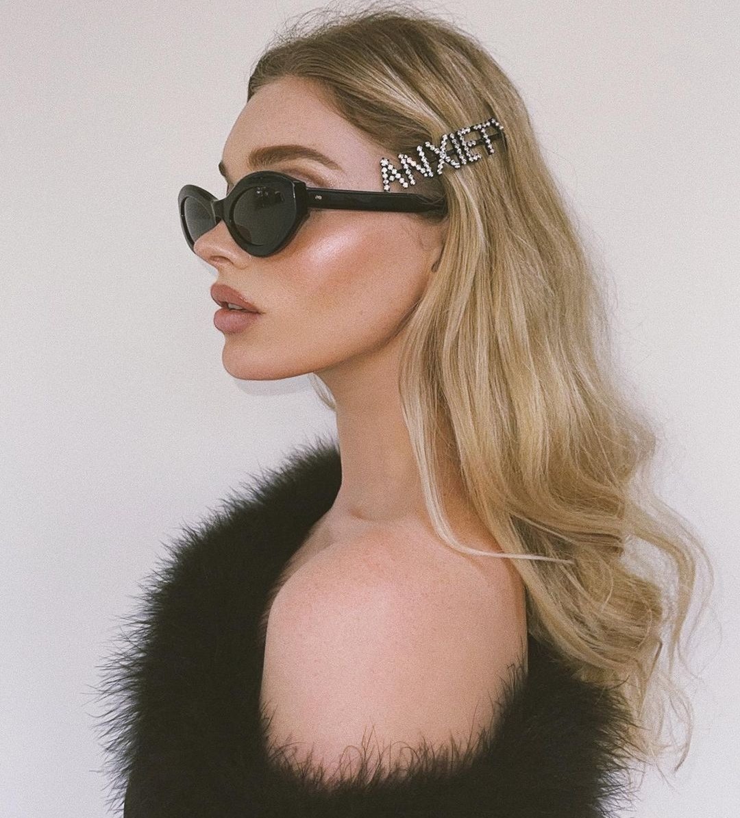 versacesbish's tweet photo. Elsa Hosk wearing Saint Laurent https://t.co/jTnIZUf6S4