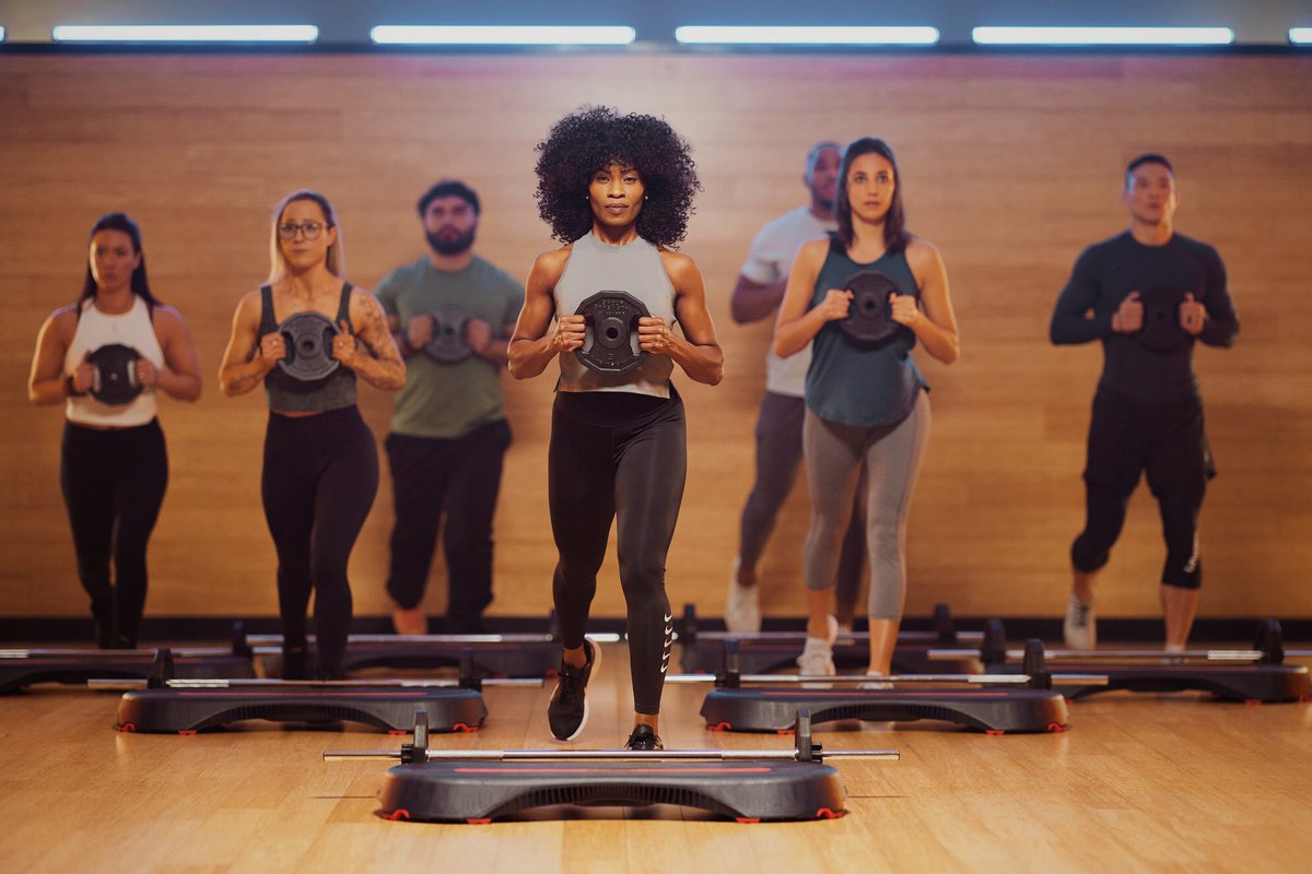 OnelifeFitness's tweet photo. Thatβs a wrap on 2021! New year and new goals. What will you accomplish? #OnelifeFit #ForYourLife #2022 https://t.co/4SXn4l0tdL