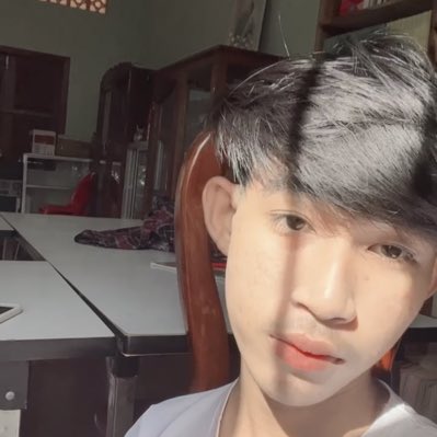 LSolanh's tweet photo. #NewProfilePic https://t.co/AbDjvivUVE
