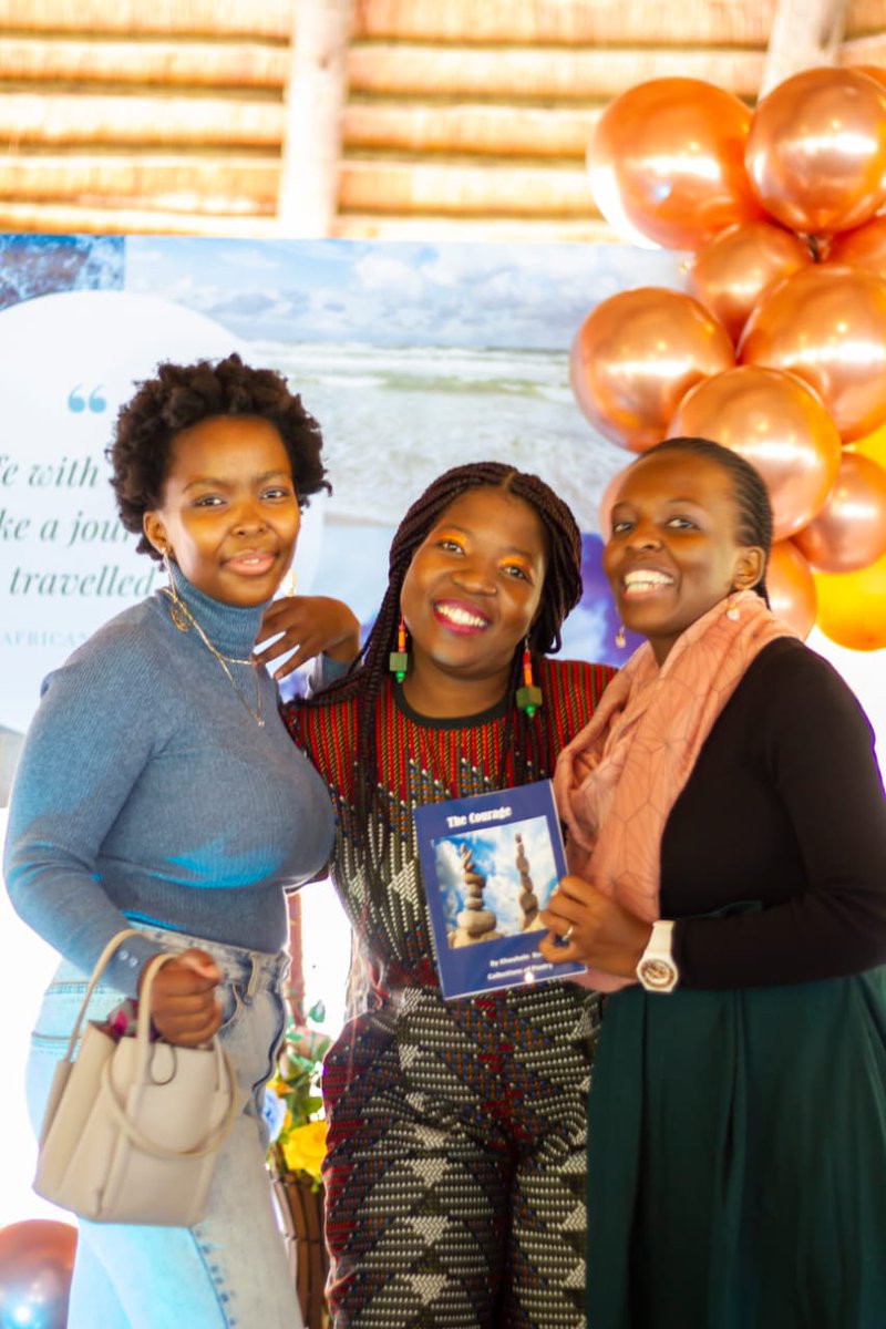 🏳️‍🌈
Colourful and Crafty earrings supplied by <a href="/vmvcc_sv/">AmaCC™ of Afrika</a>

R170.00 with free delivery 🛒 

Use this link 👇👇 to order
wa.me/message/5U25UX…

Lady K | Zulu | Jager

#djsbu
#SouthAfrica
#NewYearsDay