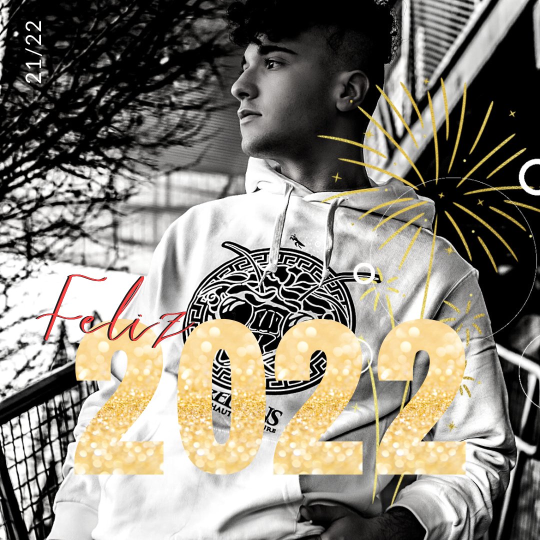 Un año más, gracias por estar a nuestro lado y darnos motivos para continuar aunque las cosas vengan difíciles. FELIZ 2022 PLAGA 
📸 @f_defoto #streetstyle #streetphotography #urbanwear #fashion #estilourbano #enero #felizaño #invierno #keepthefaith #themantisbrand