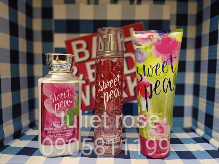 JulietRose2022's tweet photo. sweet pea  🍭🍭
Bath &amp; body works 😍😍
🔥🔥🔥🔥🔥🔥
ريحتو جمييييلة حلوة جدا مسكرة
من الروايح الأنثوية الشيك الهادية كده ❤ ..
سويتي فلورال زهور بيضا 🌸 ، وفيها نوتس فروتي كمثرى وتوت وبرقوق 😍 ، والنوتس الفلوري الفيها رقيقة كده فريزيا وفاوانيا ❤ ، وفيهو نوت مسك هادية وشيك جدًا https://t.co/zNQjn8Nty9