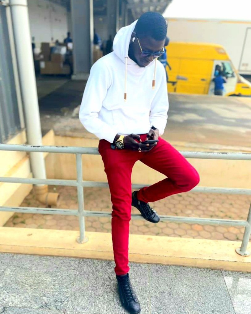 JulesPouy's tweet photo. https://t.co/KCYxaTOSqO
